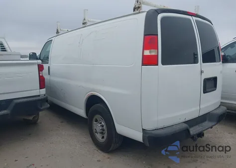 2016 Chevrolet Express 2500 Work Van z USA, uszkodzony, nr VIN 1GCWGAFF0G1277498
